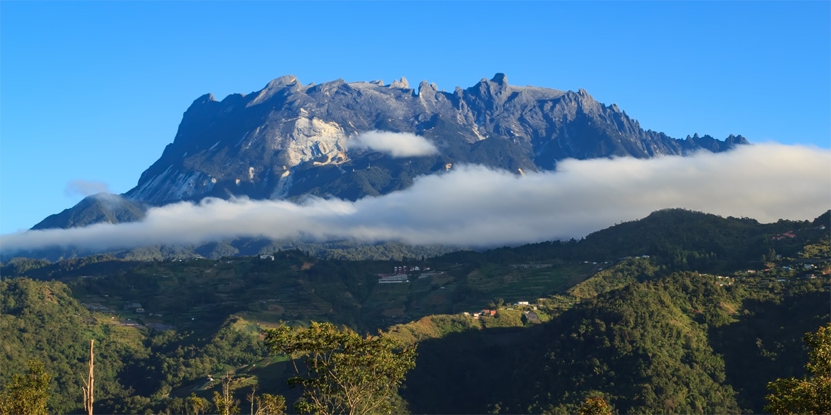 Malaysia 🇲🇾 – Mt. Kinabalu (4,095m)