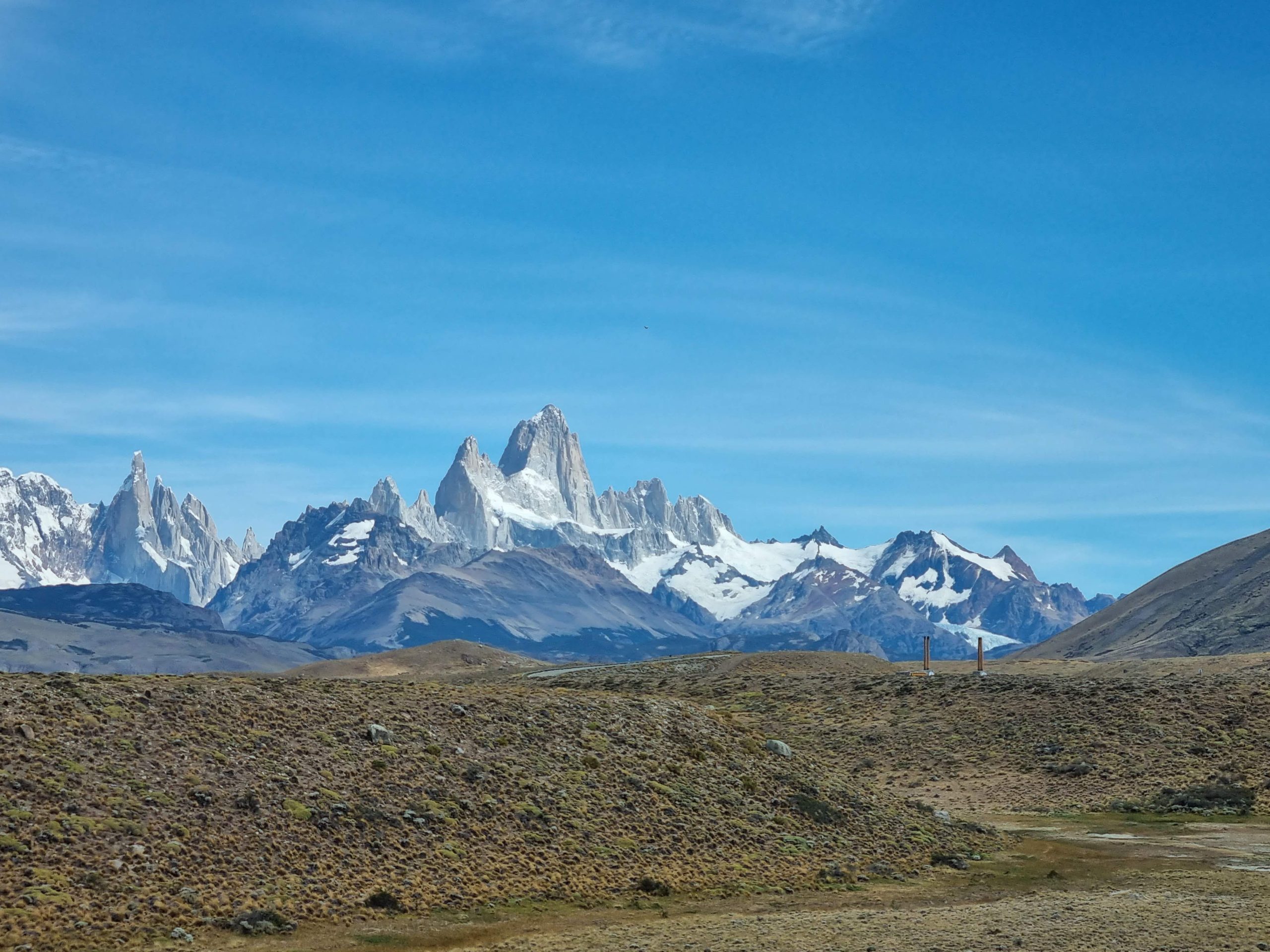 Pogled na Cerro Torre i Fitz Roy iz El Chalten-a