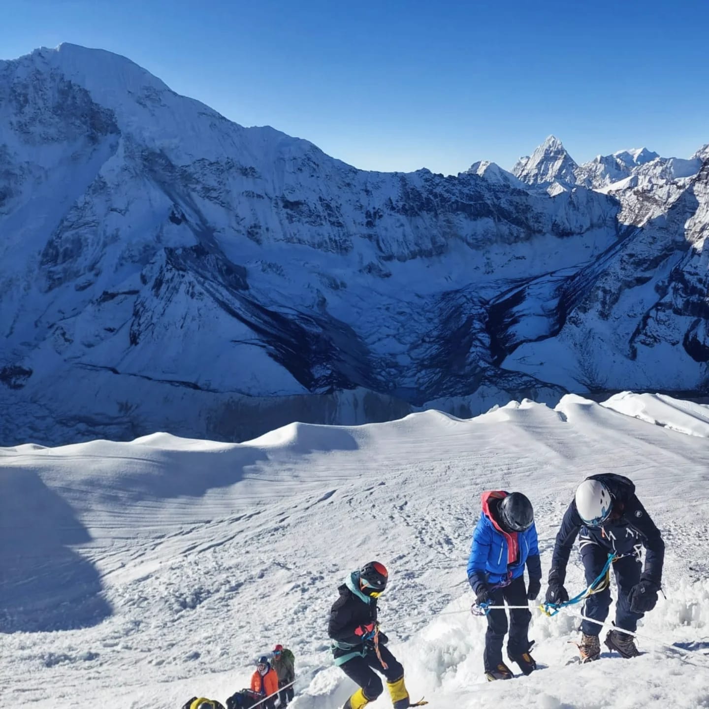 Greben Island Peak sa ledenim grebenom