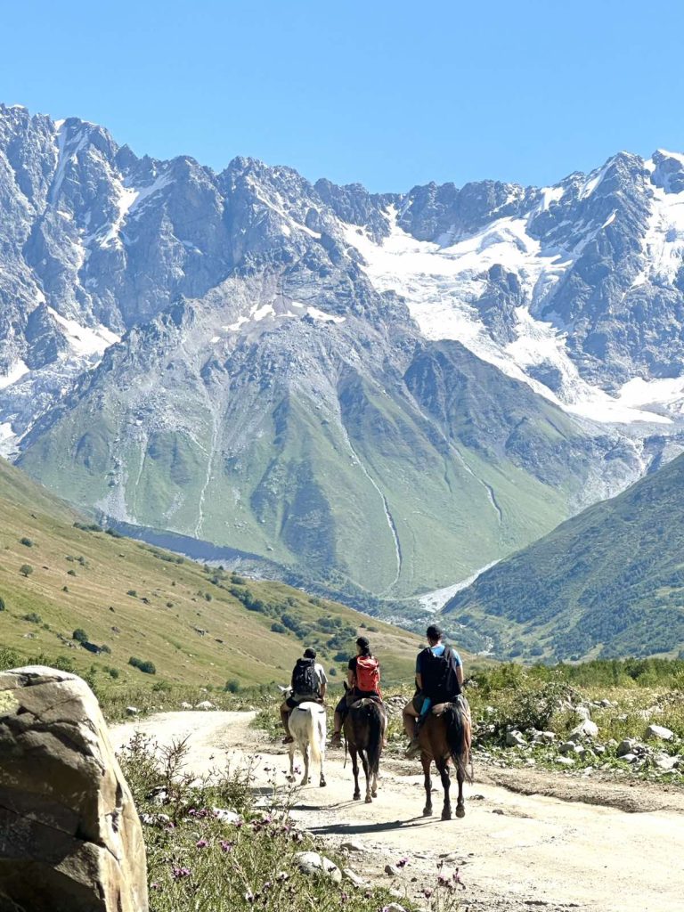 The way to the Shkhara glacier